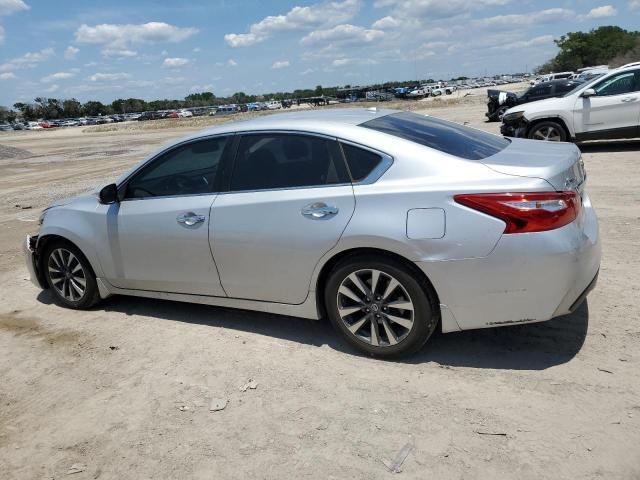 2017-Nissan-Altima-1N4AL3AP3HC119363-2